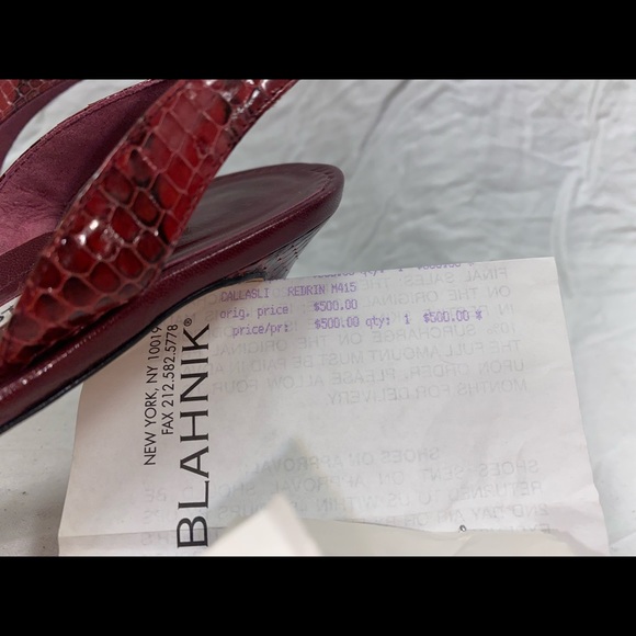 Red Snakeskin Manolo Blahnik - Picture 3 of 6